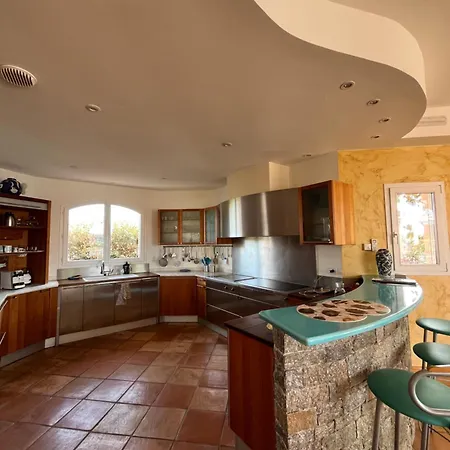 La Pink House Family Villa *