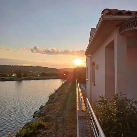 La Pink House Family * Port-la-Nouvelle